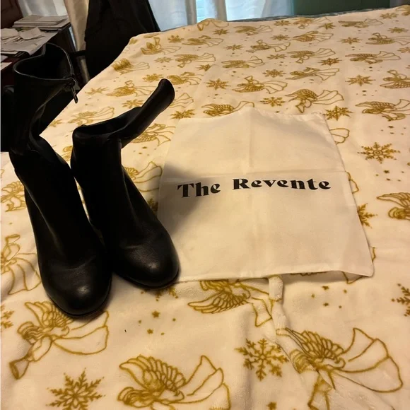 Coach Bond Napa Block Mid Calf Stacked Heels - Picture 7 of 8